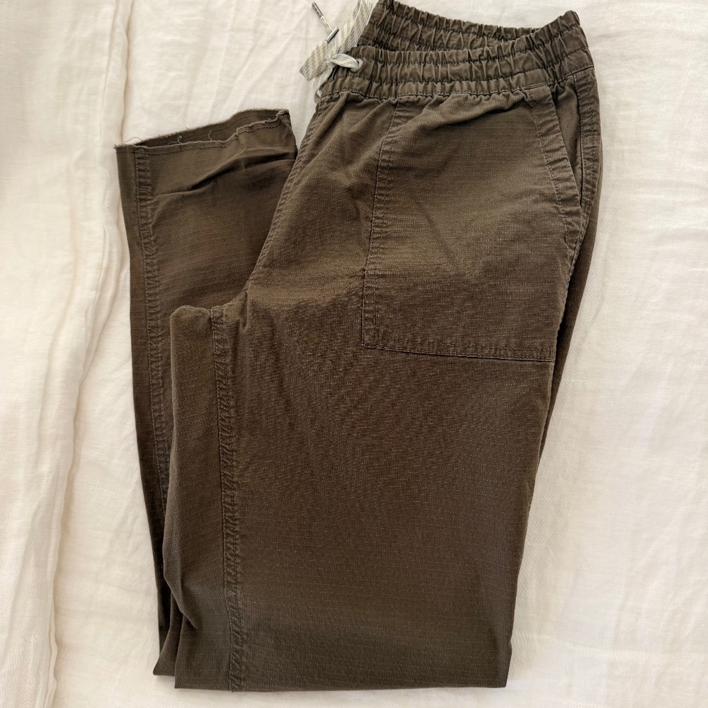 Vuori Ripstop Pants Size S Dark Oregano